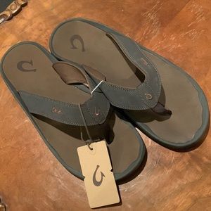 OluKai - flip-flop